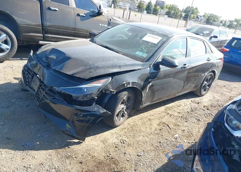 2022 Hyundai Elantra Sel from USA, damaged, VIN 5NPLM4AG3NH070803